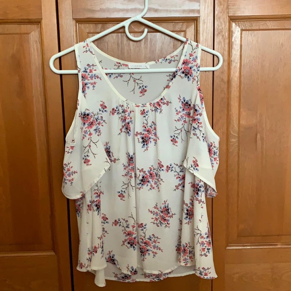 Lush Floral Patterned Cold Shoulder Blouse